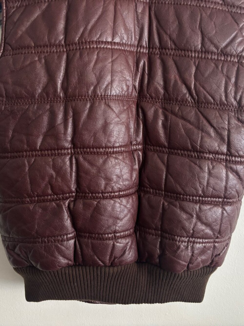 Comstock Brown Quilted Leather Vest/ Shearling Collar - 38 Small/Medium - Picture 13 of 13